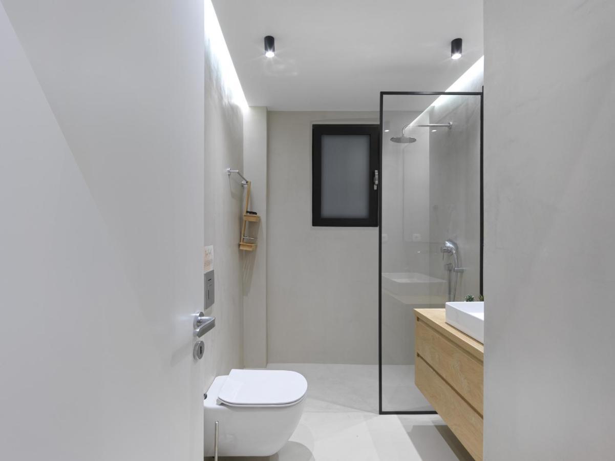 Fresh, New & Ready For You! Rnvtd Apt In Koukaki! Афины Экстерьер фото